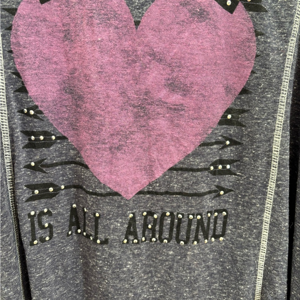π¨$6π¨* 3/$25 2/$20 Style & Co. valentine Love Graphic tee, Heart, rhinestones - Picture 4 of 9